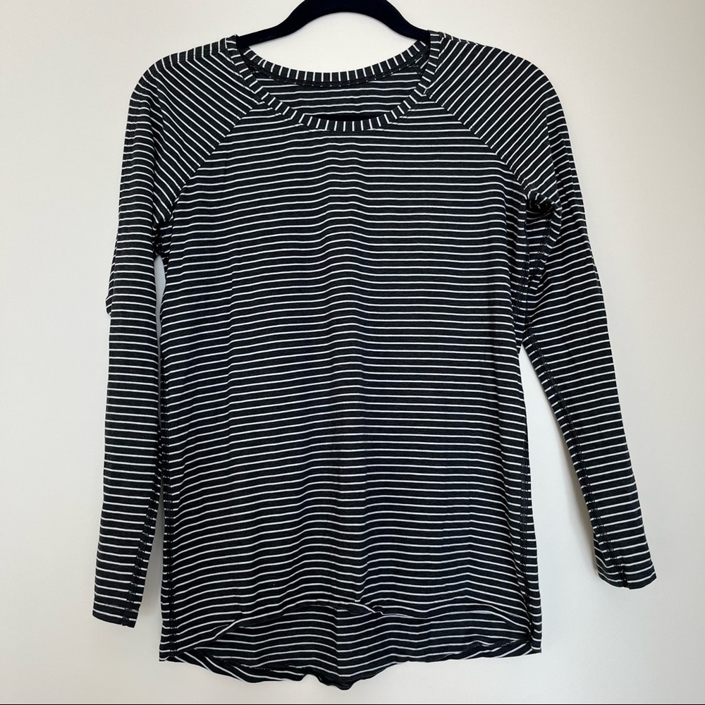 Lululemon Womens Long Sleeve Top